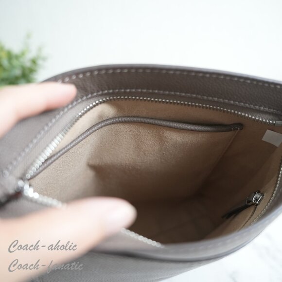 NWT Tory Burch Thea Swingpack Leather Crossbody in Wild Mushroom - Picture 8 of 10